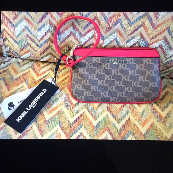 Karl Lagerfeld Handbags - 🆕 KARL LAGERFELD WRISTLET NWT